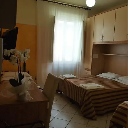 Hotell Midy Viareggio